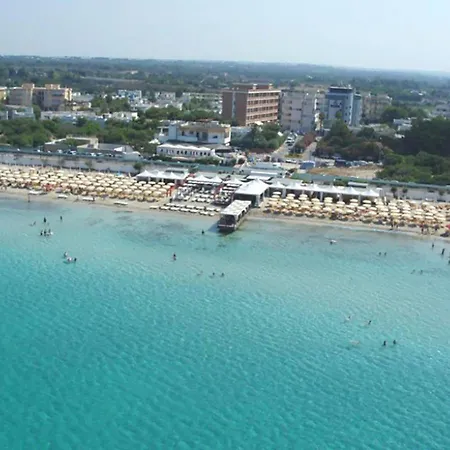 Le Residenze Di Baia Verde Apartamento *